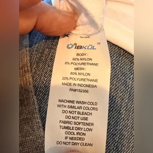 IBKUL Women's Long Sleeve White Inlay Crew Neck Top - Picture 8 of 8